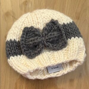 Charming Knit Beanie with Bow for Kids